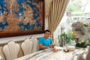 Bất ngờ thoát ế ở tuổi U55 diễn viên Lý Hùng giàu có cỡ nào?