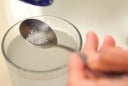 3 loại nước súc miệng tự pha, diệt khuẩn- chắc răng