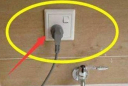 5 thiết bị 'ngốn điện' số 1, dùng xong nhớ rút phích cắm ra kẻo cuối tháng hóa đơn tăng vọt