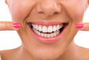 7 cách tẩy trắng răng tại nhà không gây mòn men răng