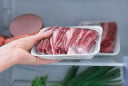 Cách để thịt không bị dính vào túi khi bảo quản trong tủ lạnh, lúc nào cũng có thực phẩm tươi ngon chế biến