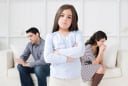 4 cách giúp con bạn vượt qua biến cố khi cha mẹ ly hôn