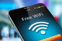 Nút đặc biệt trên điện thoaị: Ấn vào là bắt Wifi vèo vào, chẳng cần hỏi mật khẩu, chẳng tốn tiền 4G