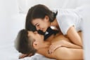 Phụ nữ có 'nhu cầu mạnh mẽ' nhất vào thời điểm nào? Đàn ông cần chú ý 2 khoảng thời gian này