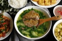 Nấu canh cua cho loại quả này vào: Canh hết tanh, gạch đóng thành mảng vàng ươm, thơm phức