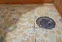 Đường ống tắc cứng? Mẹo vặt giải quyết nhanh gọn không cần gọi thợ, tiết kiệm chi phí!
