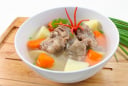 Cách nấu canh xương ngon ngọt: Không cần dùng tới mì chính