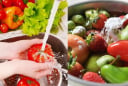 Sự thật về việc ngâm rau củ trong nước muối: Thói quen cũ tưởng hay mà hại, nhiều người vẫn chưa biết