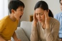 Trẻ lễ phép với người ngoài, vô lễ với cha mẹ: Sai lầm dạy con nhiều phụ huynh mắc phải