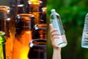 Đồ uống đóng chai Thủy Tinh chứa vi nhựa cao gấp 50 lần so với Chai Nhựa? Vì sao lại có nghịch lý này?