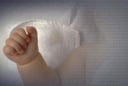 Mới nhất: Bé gái 3 Tháng Tuổi bị Người Thân xâm hại, cấp cứu nghiêm trọng, cảnh báo cấp từ bệnh viện