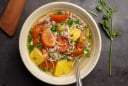 Nấu canh chua thịt bằm siêu đơn giản, mất chưa đến 10 phút là bạn có nồi canh chua ngon chất ngất mùa hè