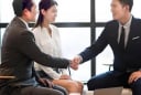 Bị từ chối khi mời ai đó đi ăn tối? Đây là cách ứng xử thông minh của người có EQ cao!