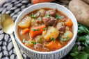 Cách nấu thịt bò sốt vang nhanh nhừ