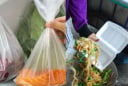 Hà Nội chính thức thông qua Nghị quyết cấm sử dụng túi ni lông, hộp nhựa xốp đựng thực phẩm