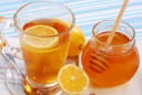 Nước chanh mật ong mang lại nhiều lợi ích cho cho thể nhưng có 6 nhóm người không nên uống