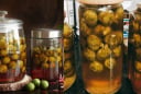 Cách ngâm sấu vàng giòn ngon, để cả năm không nổi váng