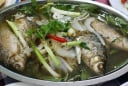 6 thực phẩm đại kỵ không nấu chung với tỏi: Bà nội trợ cần biết kẻo hại cả nhà