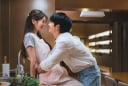 5 hành vi thân mật hơn cả 'chuyện ấy', cặp đôi sau 40 tuổi vẫn duy trì chứng tỏ tình yêu bền chặt