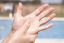 Mẹo giúp bạn nhanh chóng cải thiện vận may, thông qua các bộ phận trên cơ thể