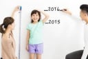 Gen của ai quyết định IQ và ngoại hình con cái? Lời giải từ chuyên gia di truyền