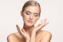 7 thói quen nhỏ giúp cơ thể duy trì collagen tự nhiên, da căng khỏe lâu dài