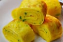 Thả thứ này vào rán trứng: Từ 2 quả nhiều như 4 quả, thơm ngon cực phẩm giàu dinh dưỡng gấp đôi