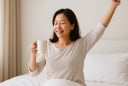 Sống thọ, trẻ lâu nhờ 3 thói quen nhỏ buổi sáng và 4 điều cần tránh buổi tối