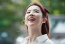 Bí quyết rửa mặt giúp Lưu Diệc Phi sở hữu làn da trong suốt như sương