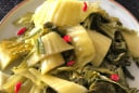Những người không nên ăn dưa muối