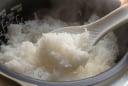 Nấu cơm thêm 2 thứ này, thơm ngon bất ngờ, nhiều người chưa biết
