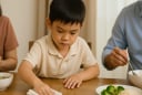 5 dấu hiệu trên bàn ăn cho thấy con bạn lớn lên sẽ thành công, giàu có vượt trội