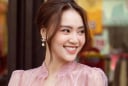 Ninh Dương Lan Ngọc gây lo lắng khi đi cà nhắc, phải có người dìu