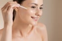 Điểm danh 6 sai lầm cơ bản khi skincare buổi tối khiến da xuống cấp
