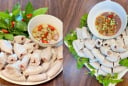 Thêm thứ này vào nồi luộc lòng lợn, lòng trắng giòn, không hôi
