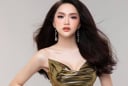 Hương Giang gây bão với trang phục táo bạo trên thảm đỏ