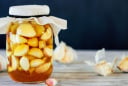 Thường xuyên uống tỏi ngâm mật ong, cơ thể nhận được 5 lợi ích bất ngờ