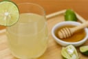 Vì sao nên uống nước chanh mật ong vào buổi sáng? Có 5 lý do đặc biệt