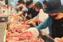 Cách nhận biết thịt lợn tăng trọng khi đi chợ: Người nội trợ lâu năm tuyệt đối tránh mua loại này