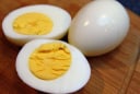 5 người nên thường xuyên ăn trứng luộc