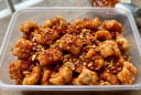 Da heo chiên giòn “lột xác”: 3kg nguyên liệu mới ra 1kg, giá 400.000 đồng/kg vẫn cháy hàng vì lý do bất ngờ