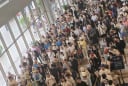 Choáng cảnh “biển người” đổ về Cát Bà 30/4: Phà Đồng Bài ùn tắc, ô tô xếp hàng dài cả cây số