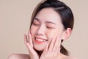 Những nguyên nhân âm thầm khiến làn da dân công sở lão hóa sớm