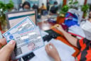 Mức đóng BHYT hộ gia đình mới nhất từ 1/7/2026 là bao nhiêu? Nhiều gia đình cần lưu ý để tránh tăng chi phí