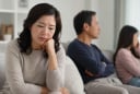 3 thói quen tưởng tốt của phụ nữ sau tuổi 40 nhưng lại khiến gia đình ngột ngạt, tránh ngay