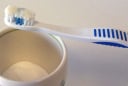 Trộn kem đánh răng với muối mẹo hay ai biết rồi cũng muốn làm theo