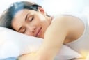 4 thói quen trước khi ngủ giúp làn da chậm lão hóa hơn, nhiều người bỏ qua điều cuối cùng