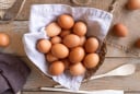 5 người nên hạn chế ăn trứng