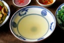 Dùng nước luộc rau làm canh: Nên hay không nên?