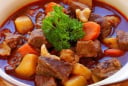 Cách hầm thịt bò sốt vang ngon